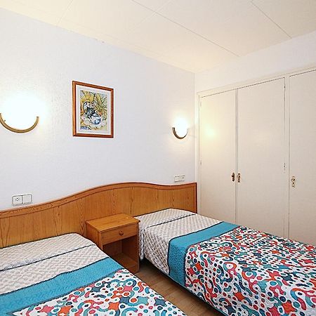 Apartaments Nautic Льорет-де-Мар Номер фото
