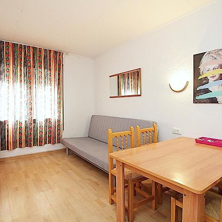 Apartaments Nautic Льорет-де-Мар Номер фото