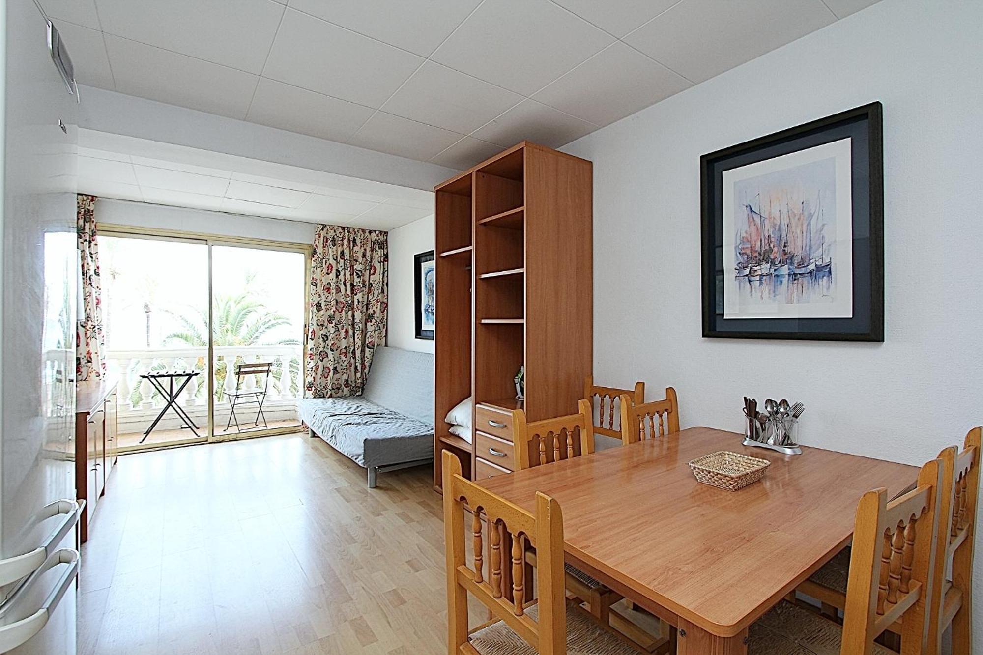 Apartaments Nautic Льорет-де-Мар Номер фото