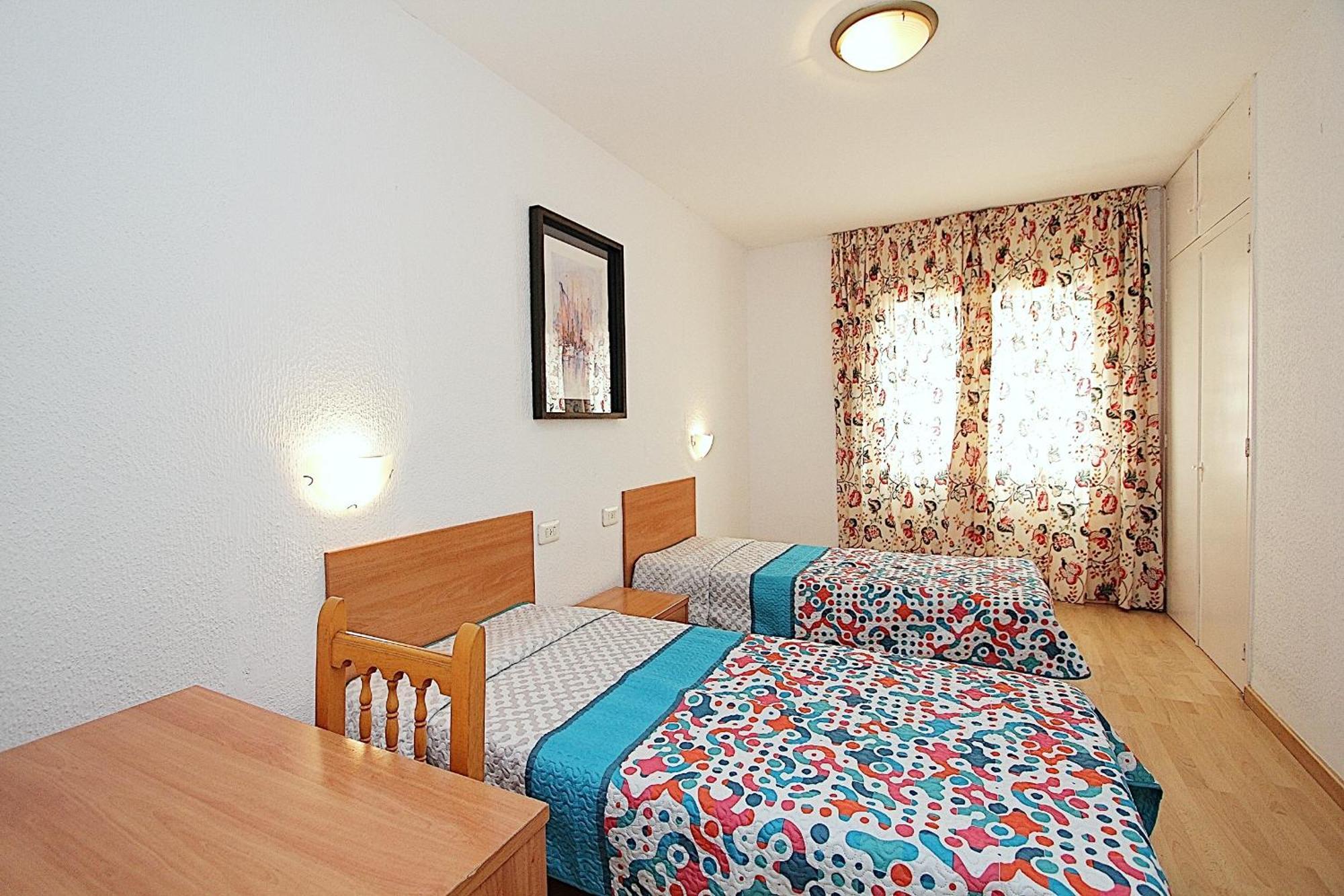 Apartaments Nautic Льорет-де-Мар Номер фото